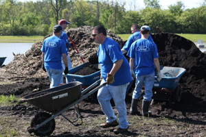 /ford/09-05-2010/Wheelbarrow