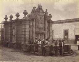 Image of: Salto del Agua Fountain, Mexico