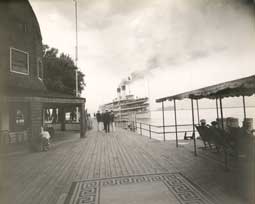 Image of: Arrival of Steamer Tashmoo at Old Club, St. Clair Flats, Michigan