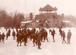 Image of: Skating at Belle Isle, Detroit